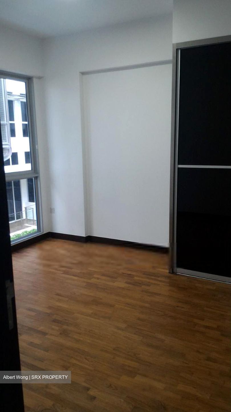 Jalan Lapang (D14), Condominium #453555921